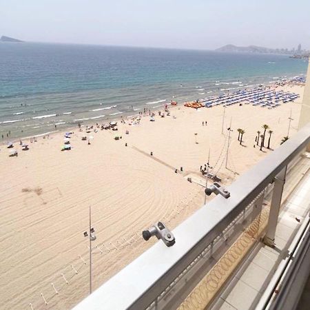 Апартаменты Benidorm Carolina Beach & Pool Экстерьер фото