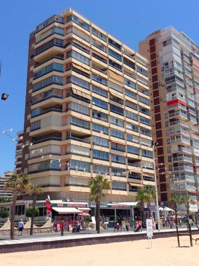 Апартаменты Benidorm Carolina Beach & Pool Экстерьер фото